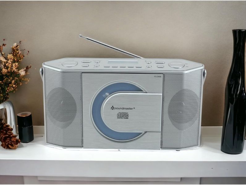 Радіомагнітола та USB/CD-MP3-програвач Soundmaster RCD1770SI m004 фото