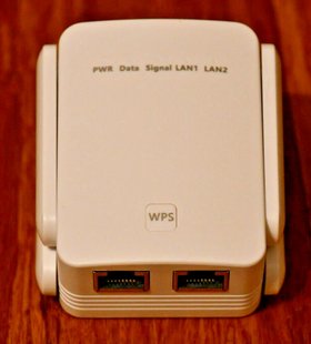 Розширювач діапазону WIFI 2.4 GHz, 5 GHz, 300 Mbps 0099 фото