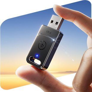 Беспроводной адаптер для CarPlay с поддержкой USB A и USB C T3739 фото