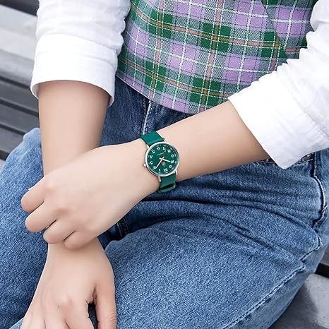 Наручний кварцевий годинник Shengke SK зелений 0601 фото