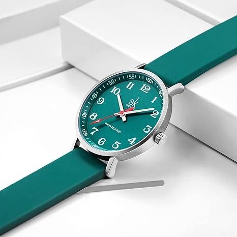 Наручний кварцевий годинник Shengke SK зелений 0601 фото
